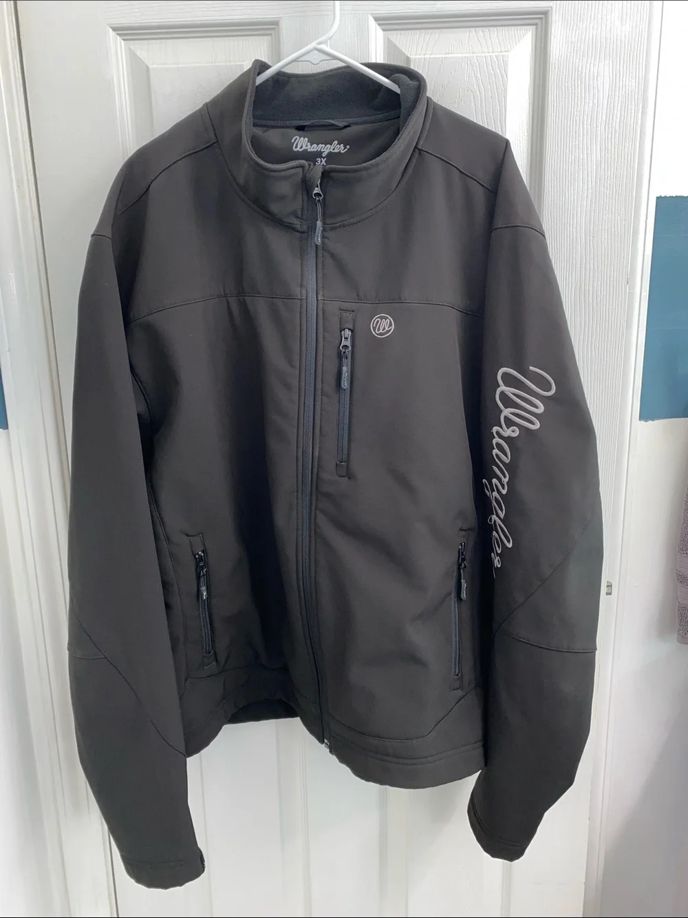 Wrangler performance softshell
